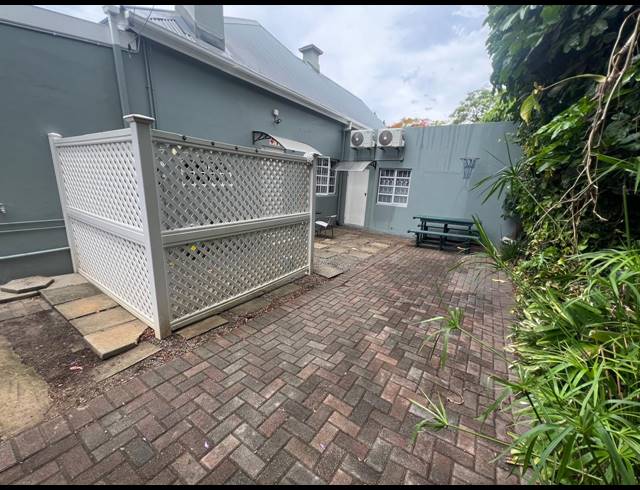 1 BEDROOM FLAT RENTED IN VINCENT